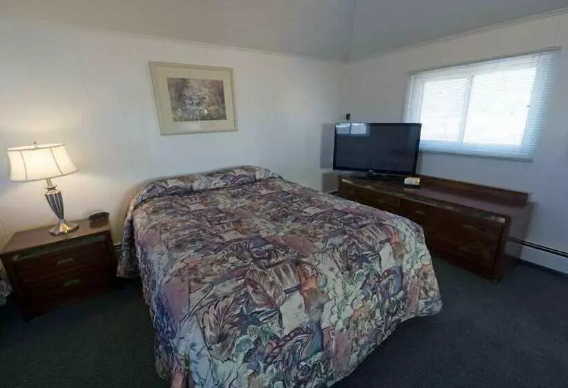 Hotelli Cold Creek Inn