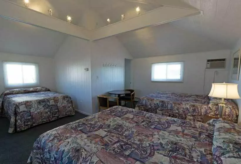 Hotelli Cold Creek Inn