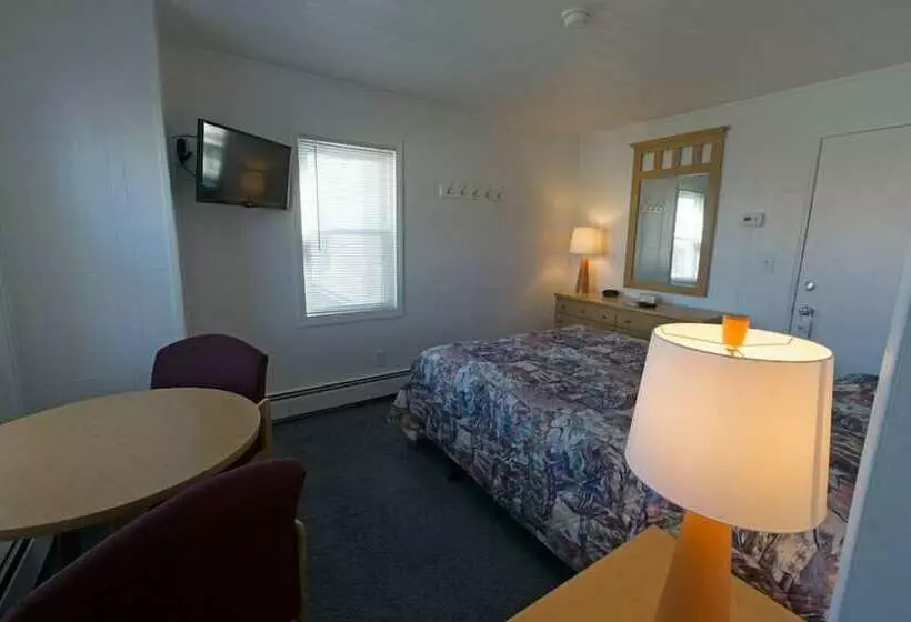 Hotelli Cold Creek Inn