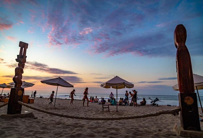 Hotel Del Wawa Beach Front