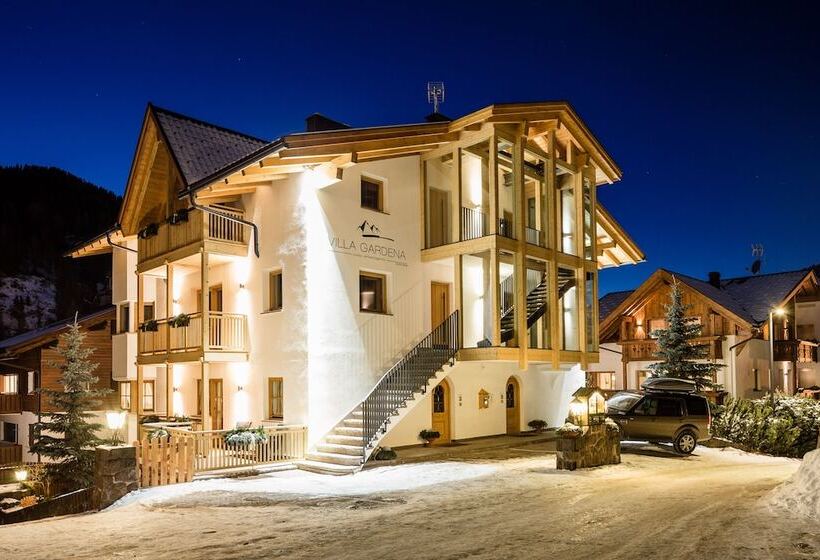هتل Garni Apartments Villa Gardena