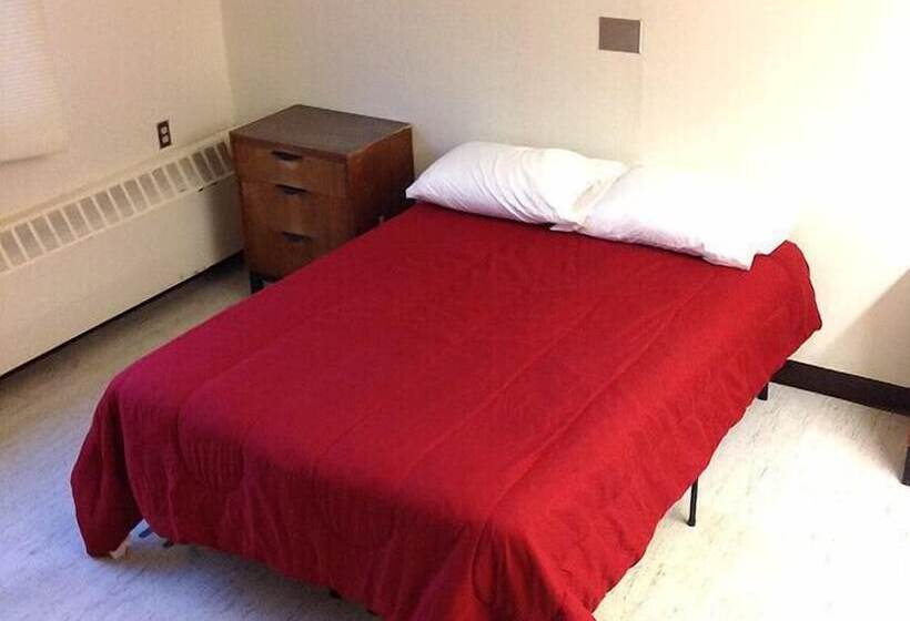 בית מלון כפרי Ufs Lodge