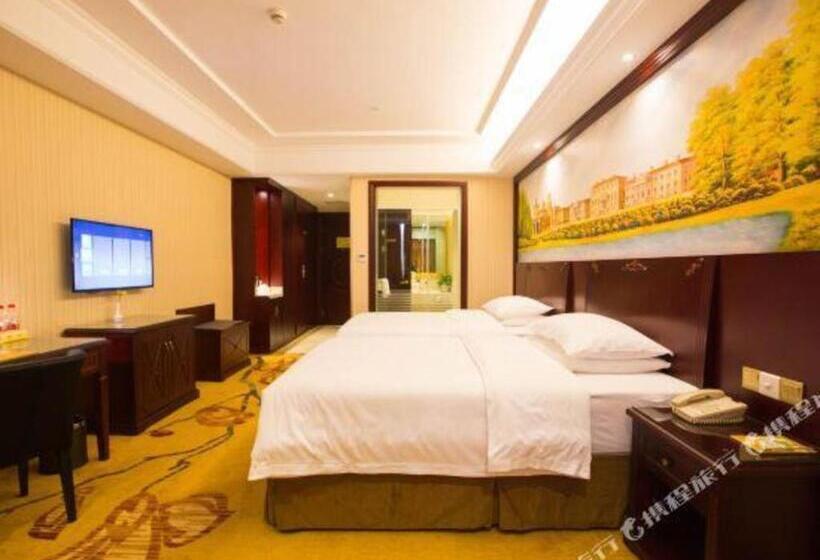 هتل Vienna Shanghai Chongming Changxing Island