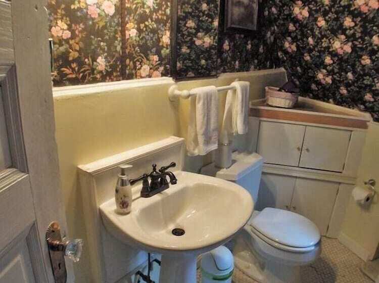 هتل Wilson House Bed & Breakfast