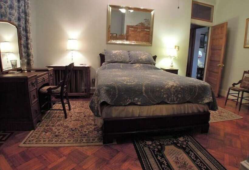 هتل Wilson House Bed & Breakfast