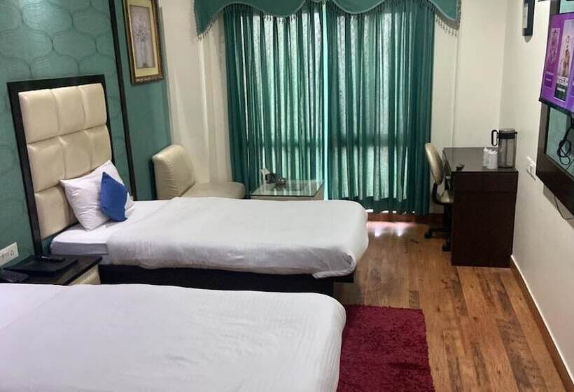 호텔 Grand Sai   Moradabad, Uttar Pradesh