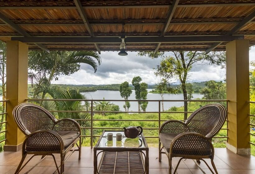 酒店 Karapuzha Village Resort