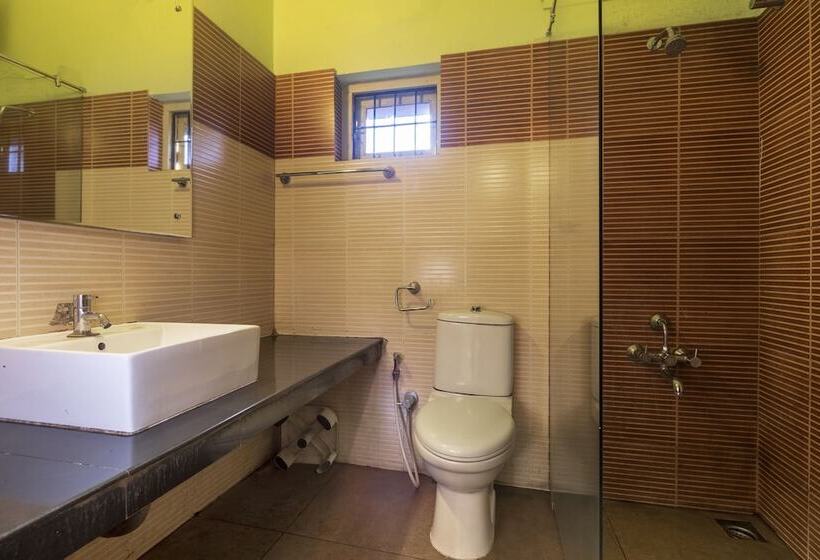 酒店 Karapuzha Village Resort