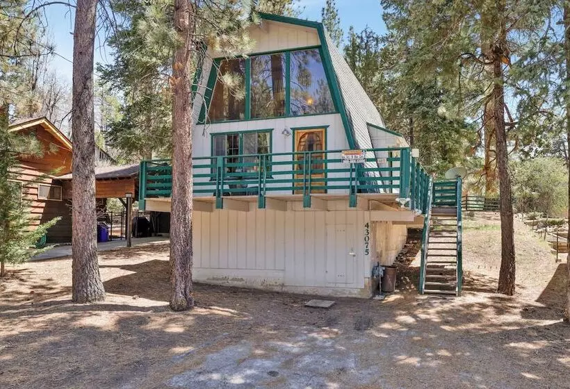 Hotelli Three Bears Cabin #1574