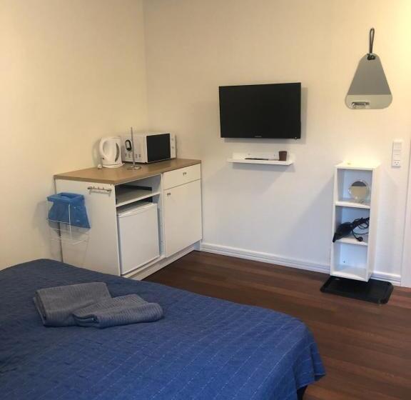 Hotel Holmegaarden B & B K