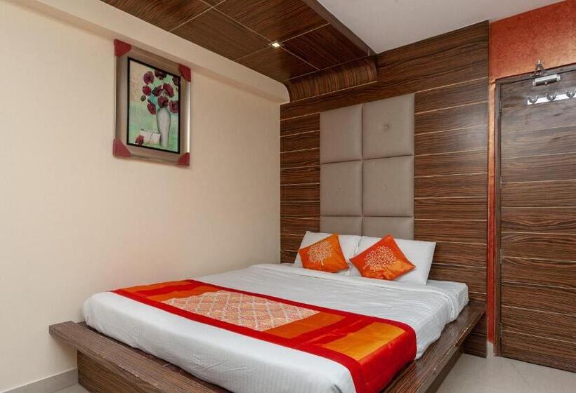 Hotel Collection O Seven Hills Inn