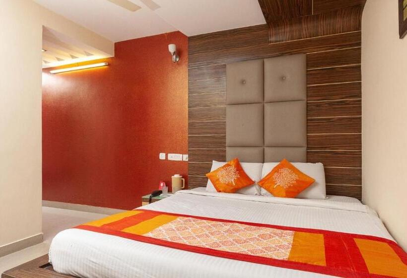 Hotel Collection O Seven Hills Inn