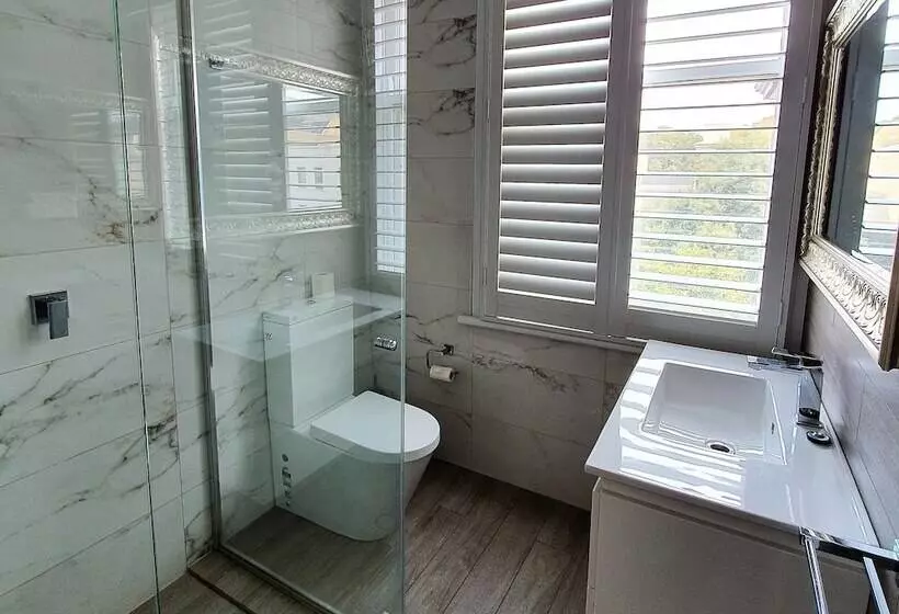 The Grand Hotel Newcastle