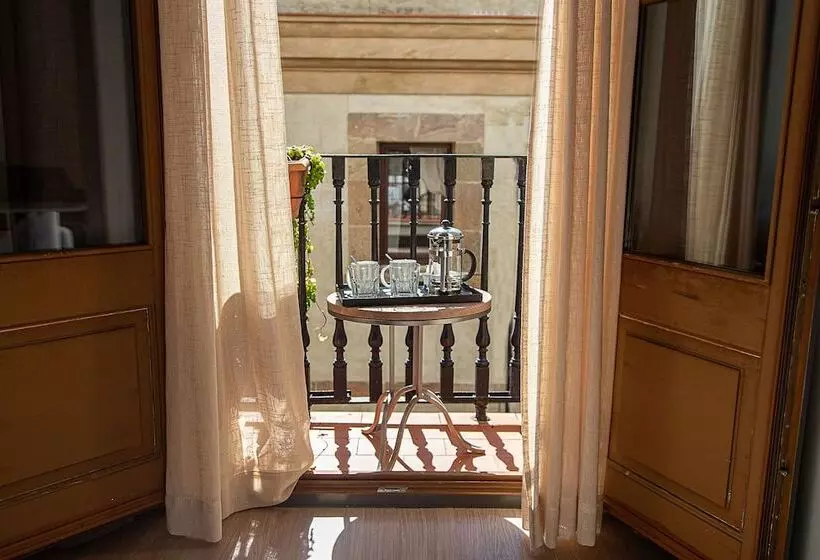 هتل Inspired Apartments