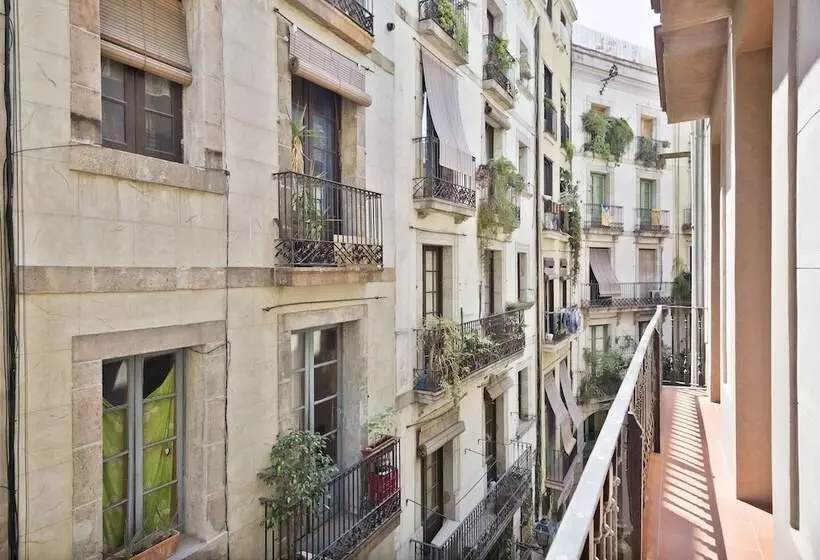 هتل Inspired Apartments