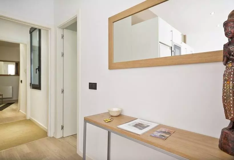 هتل Inspired Apartments