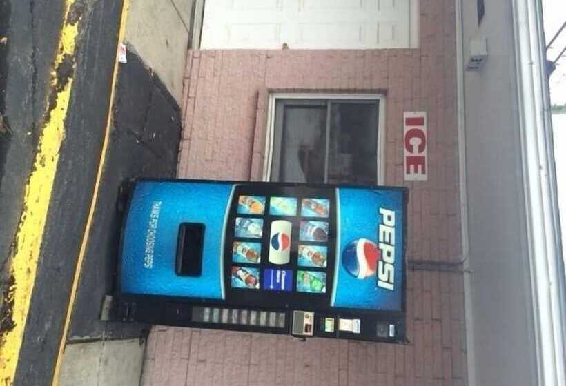 호텔 Pink Fountain Motor Inn