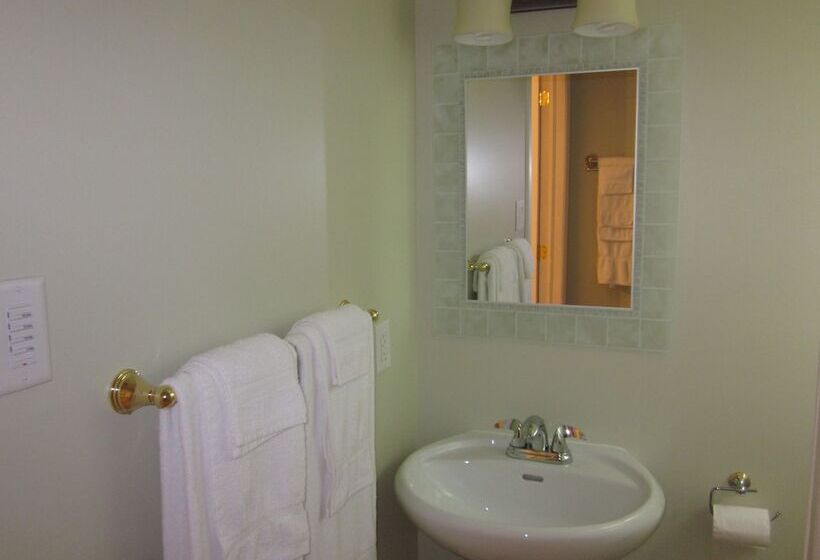 בית מלון כפרי Skyline Cabins