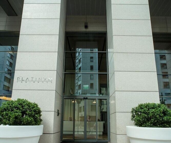 هتل City Centre Platinum Towers Apartment