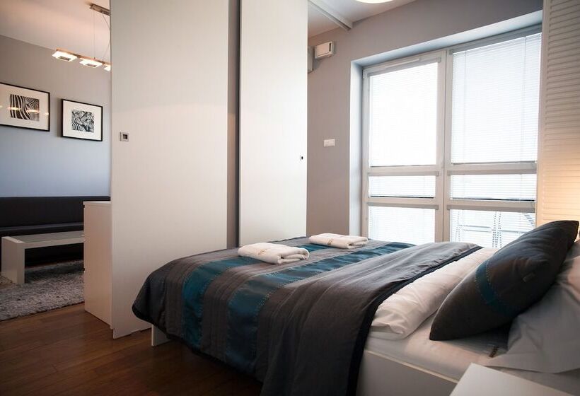 هتل City Centre Platinum Towers Apartment