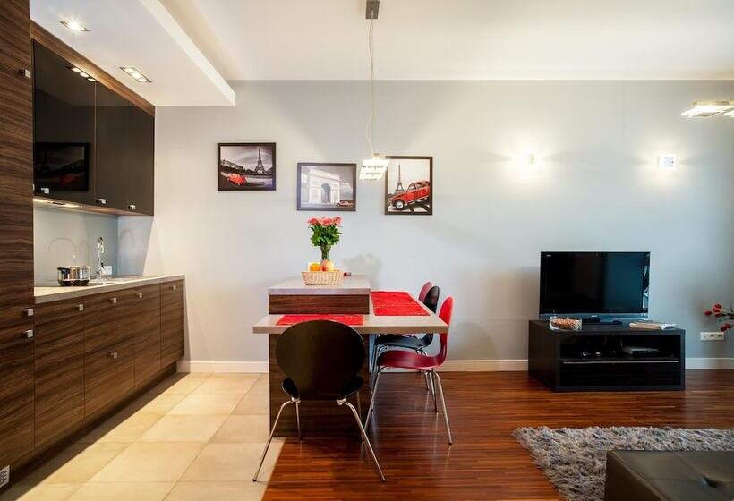 هتل City Centre Platinum Towers Apartment