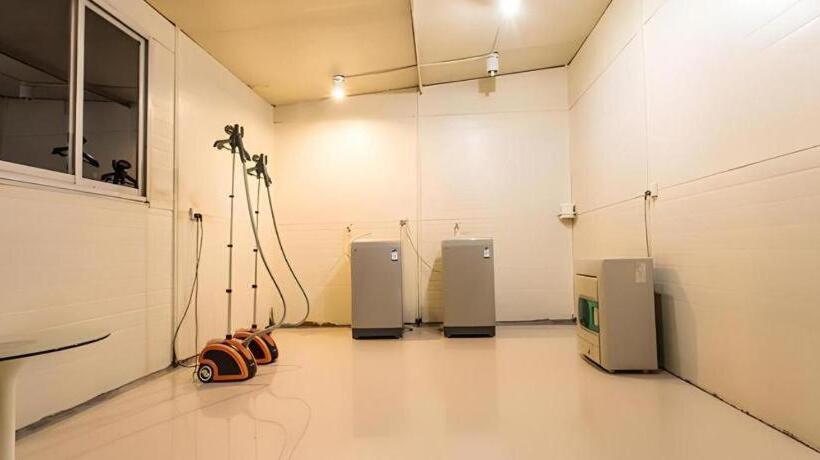 Отель City Comfort Inn Liuzhou Rongshui Fengsha