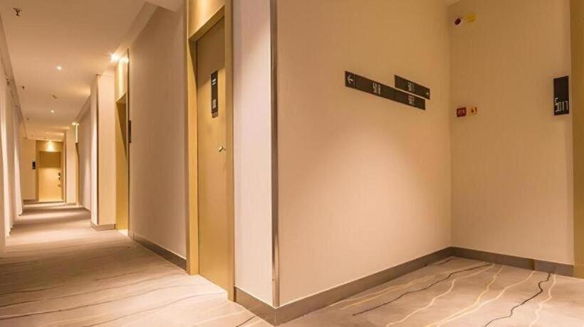 Отель City Comfort Inn Liuzhou Rongshui Fengsha