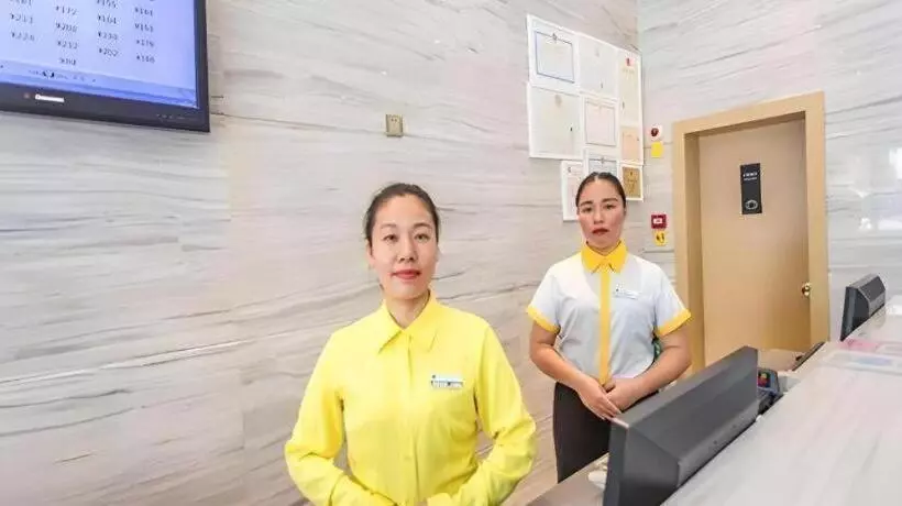 Hotelli City Comfort Inn Liuzhou Rongshui Fengsha