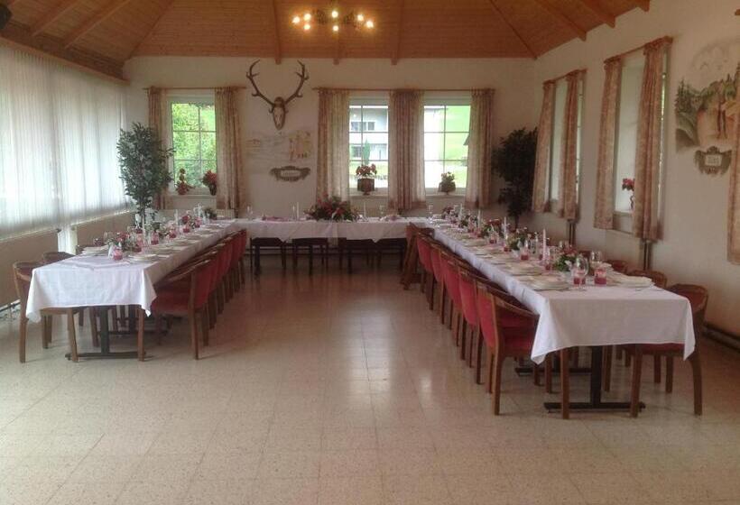 Отель Gasthof Und Pension Haunschmid