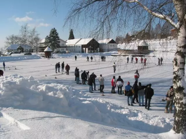 Hotelli Gasthof Und Pension Haunschmid