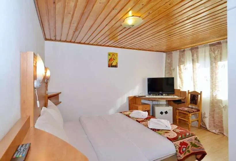 Hotelli Pensiunea Maria