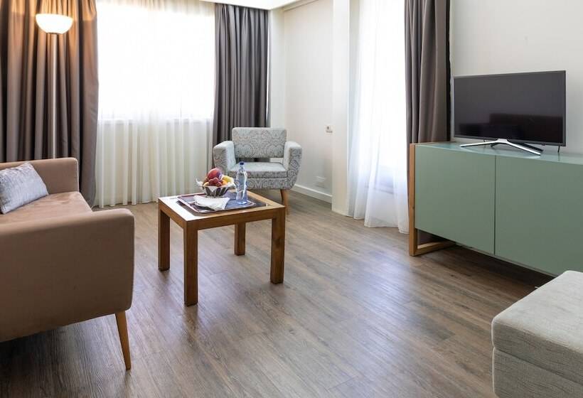 هتل Black Tulip Porto Gaia