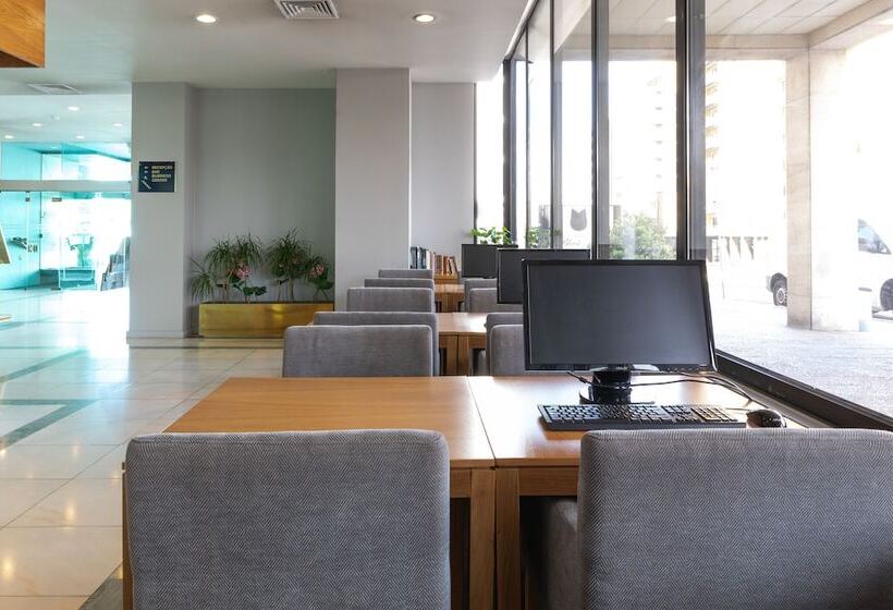 هتل Black Tulip Porto Gaia