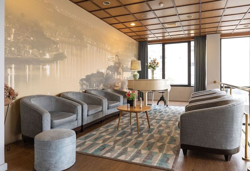 هتل Black Tulip Porto Gaia