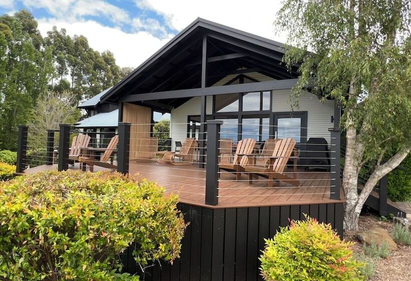 בית מלון כפרי Chimes Spa Retreat