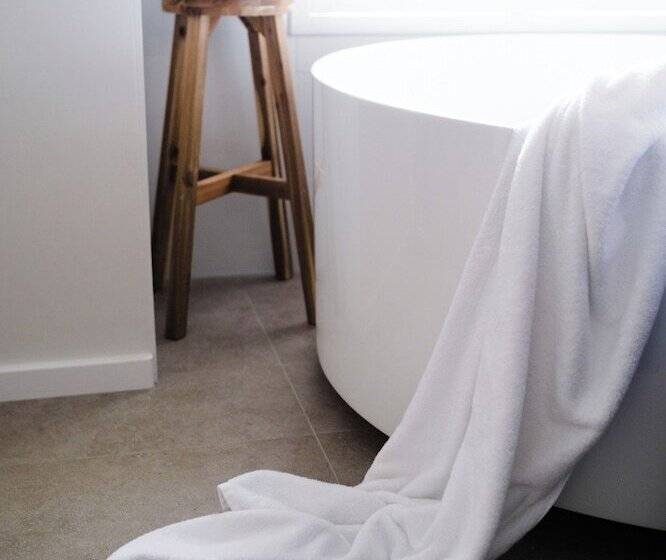 בית מלון כפרי Chimes Spa Retreat