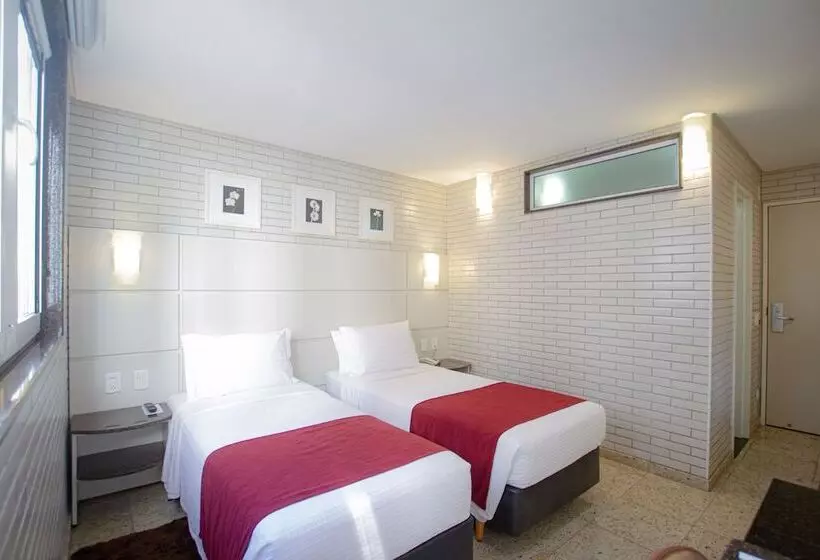 בית מלון כפרי Confiance Prime Batel