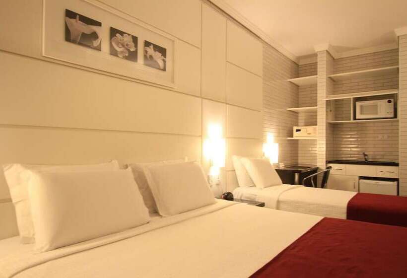 Hotel Confiance Prime Batel