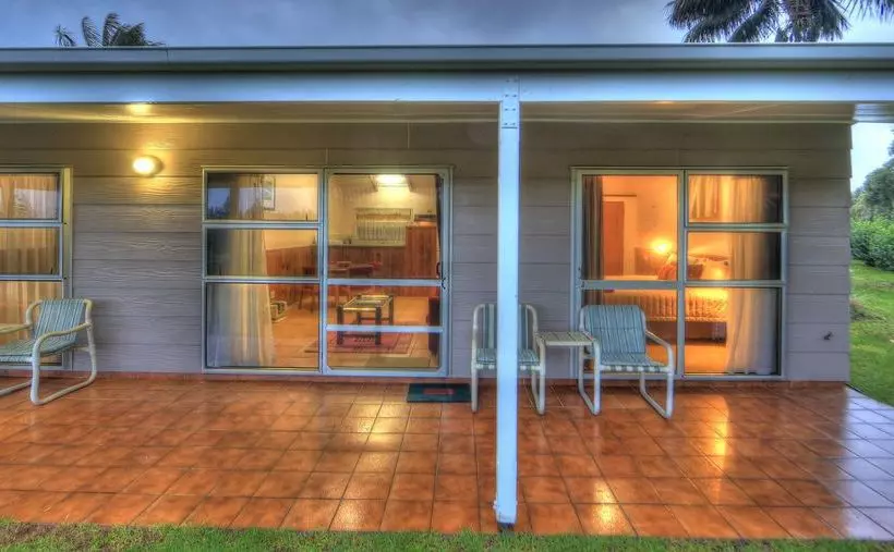 هتل Daydreamer Holiday Apartments