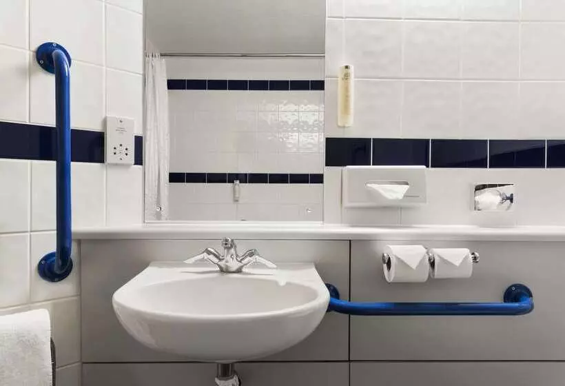 فندق Days Inn Warwick Northbound M40