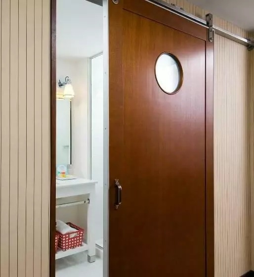 호텔 Four Points By Sheraton New York Downtown