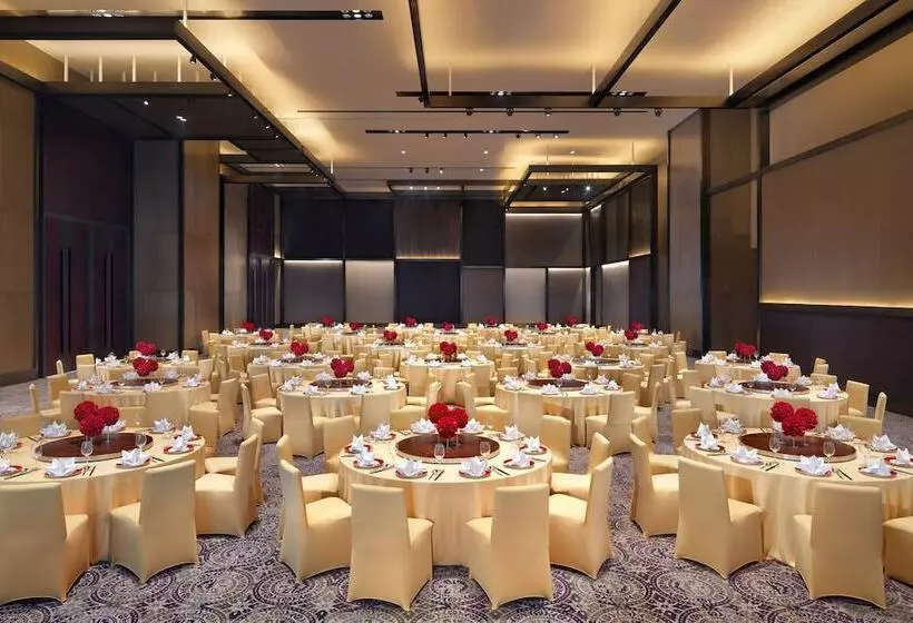 Hotel Hyatt Regency Tianjin East