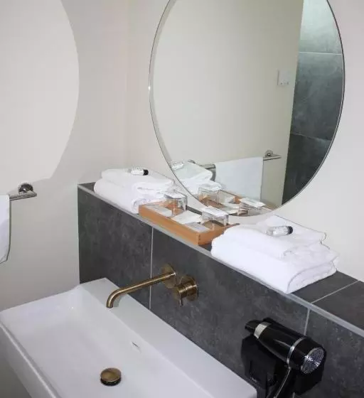 בית מלון כפרי La Ferme Blanche, The Originals Relais