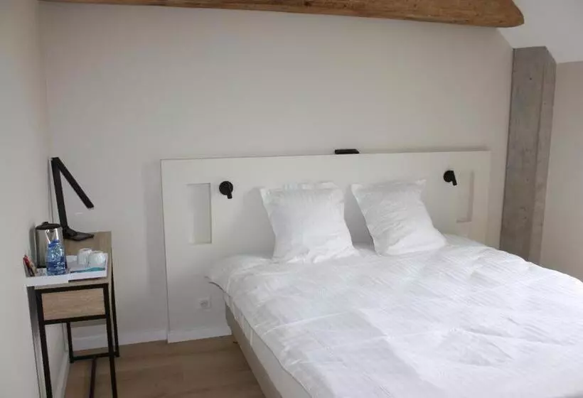 בית מלון כפרי La Ferme Blanche, The Originals Relais