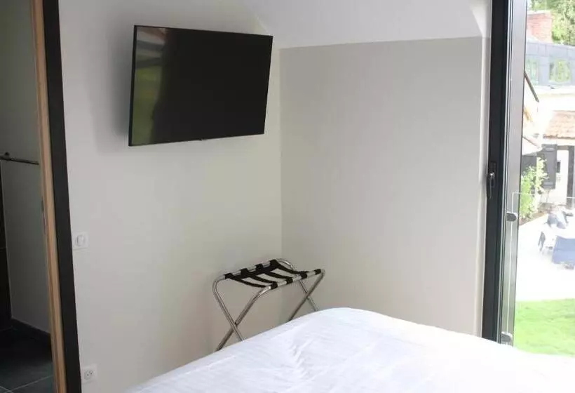 בית מלון כפרי La Ferme Blanche, The Originals Relais