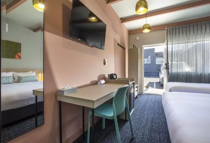 Hotel Nightcap At Sandbelt