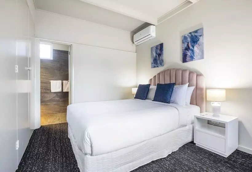 Hotel Nightcap At Sandbelt