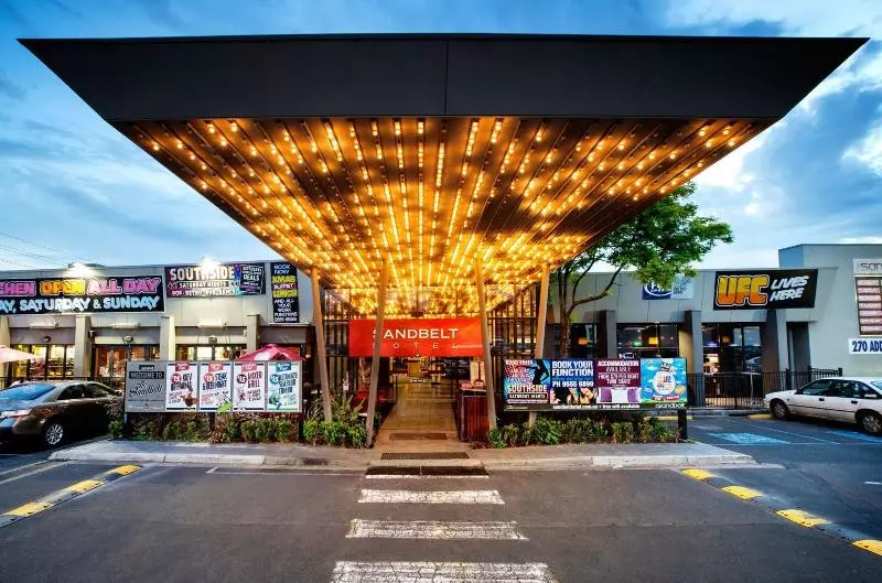 Hotel Nightcap At Sandbelt