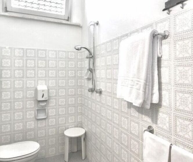 בית מלון כפרי Paglierani   New Management 2024