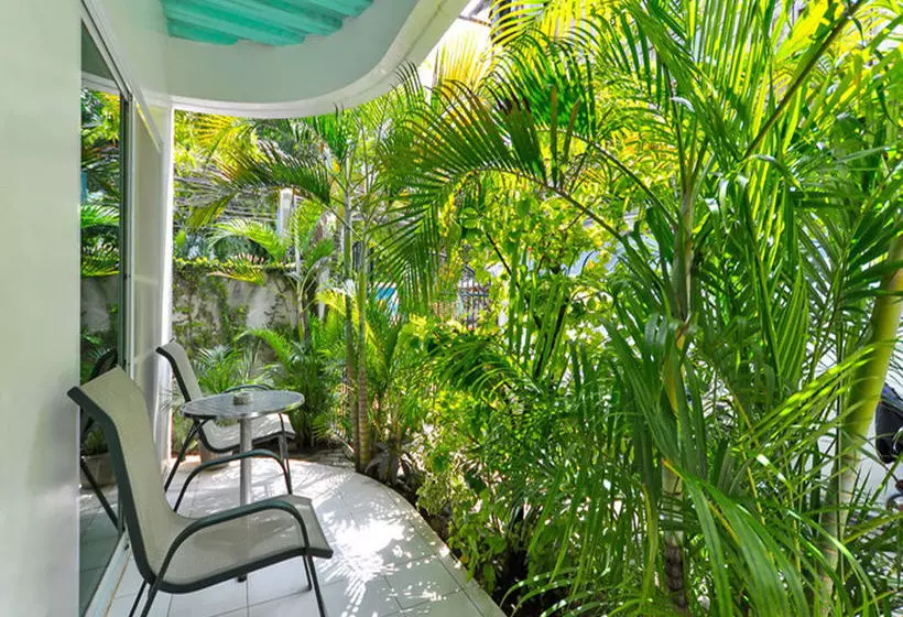 Hotel Roxon Apartments